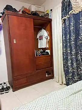 Snapshot of VikysDavis chatting on October 9, 2025, 3:04 am VikysDavis online show from October 9, 2025, 3:04 am