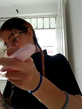 star shooting8 online show from October 7, 2025, 9:34 pm