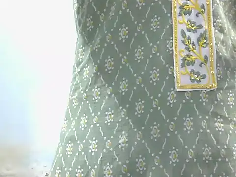 Aarti misty71 online show from December 14, 2025, 5:35 am