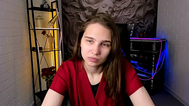 TessaMill online show from September 10, 2025, 5:07 am