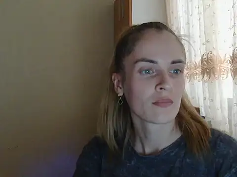 JayeTyler online show from November 16, 2025, 12:11 pm