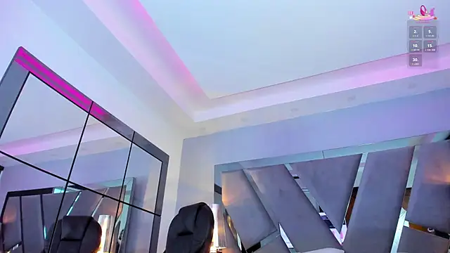 miamirage  online show from October 31, 2025, 12:50 pm