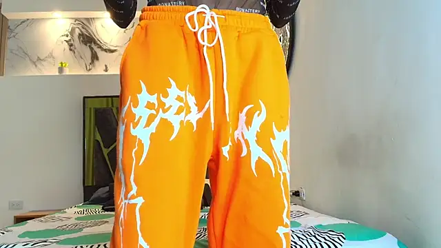 Snapshot of TWINKS_FRIENDS chatting on September 20, 2025, 1:28 am TWINKS FRIENDS online show from September 20, 2025, 1:28 am