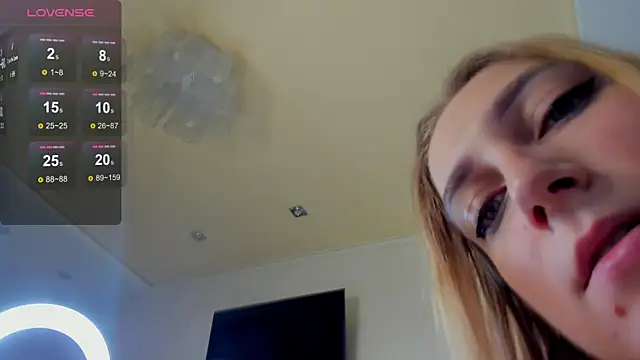 graseflower online show from November 10, 2025, 12:42 am