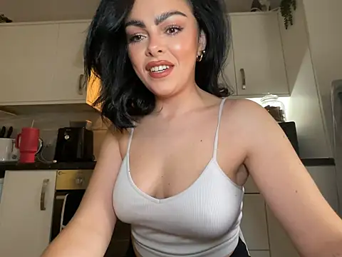 FrancescaXO online show from March 2, 2026, 1:40 pm