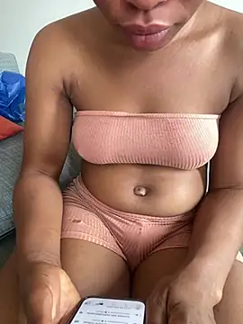 PrettyNina77 online show from January 11, 2026, 10:31 am