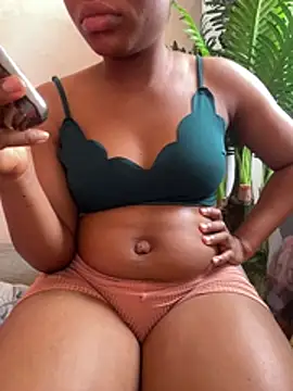 PrettyNina77 online show from March 13, 2026, 12:01 pm