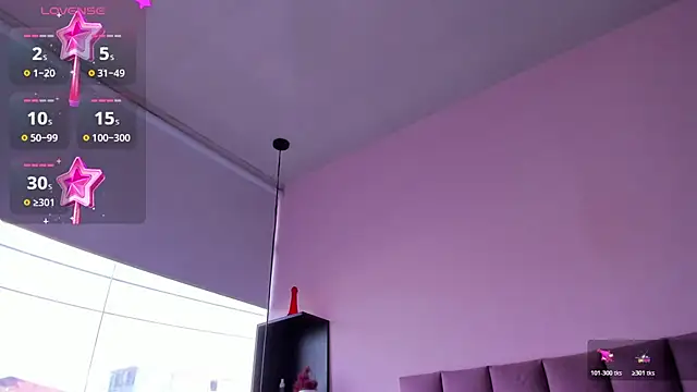 violet myerrs online show from October 27, 2025, 12:53 pm