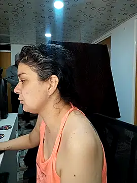 Snapshot of queemking chatting on January 9, 2026, 1:19 am queemking online show from January 9, 2026, 1:19 am