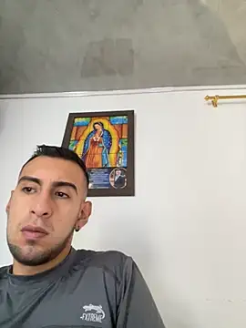 Micha00015 online show from November 11, 2025, 3:34 pm