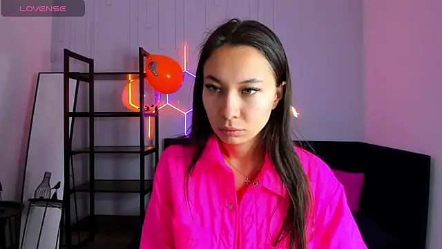 Kat  cat online show from September 24, 2025, 2:26 am