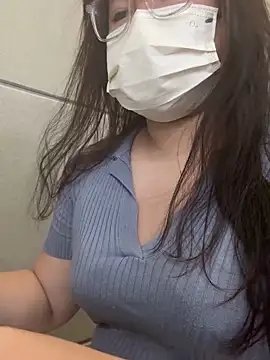 Snapshot of ariel_613 chatting on October 3, 2025, 4:42 am ariel 613 online show from October 3, 2025, 4:42 am