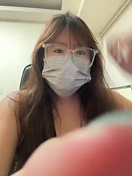 Snapshot of ariel_613 chatting on October 29, 2025, 3:25 pm ariel 613 online show from October 29, 2025, 3:25 pm