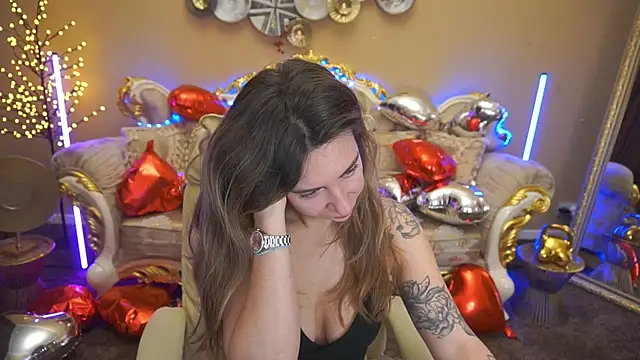 KateShanny online show from February 12, 2026, 7:03 am