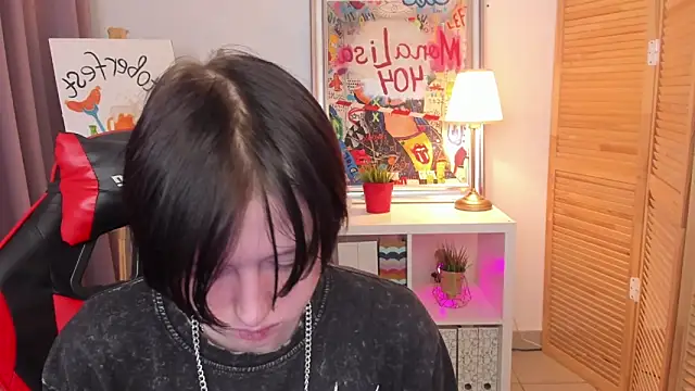 ayakskalermonss online show from September 27, 2025, 8:19 am