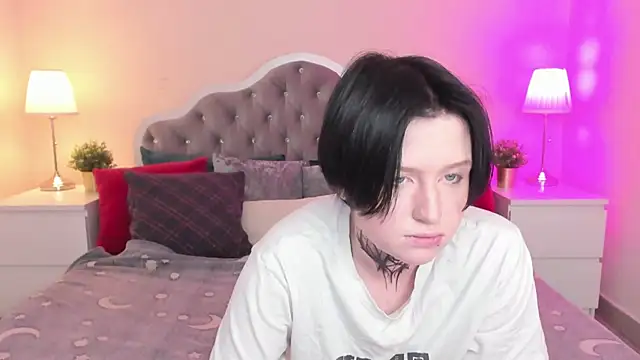 ayakskalermonss online show from November 4, 2025, 8:13 am