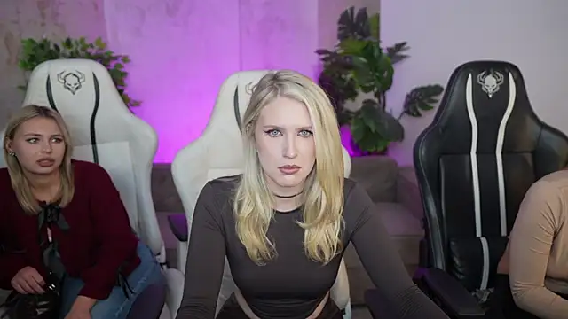 Scarlett Sweet054 online show from October 5, 2025, 2:59 pm