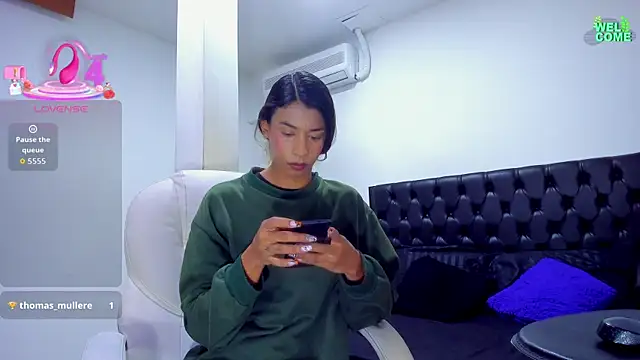 ivi lopez online show from October 16, 2025, 12:06 pm