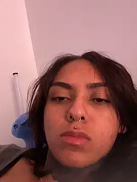 Snapshot of iamkatty_ chatting on September 21, 2025, 6:42 pm iamkatty online show from September 21, 2025, 6:42 pm