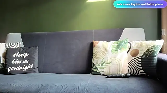 Eveline Beauty Kitty online show from September 18, 2025, 3:03 pm