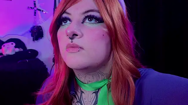 Snapshot of Mariana_velezz chatting on October 16, 2025, 10:11 pm Mariana velezz online show from October 16, 2025, 10:11 pm