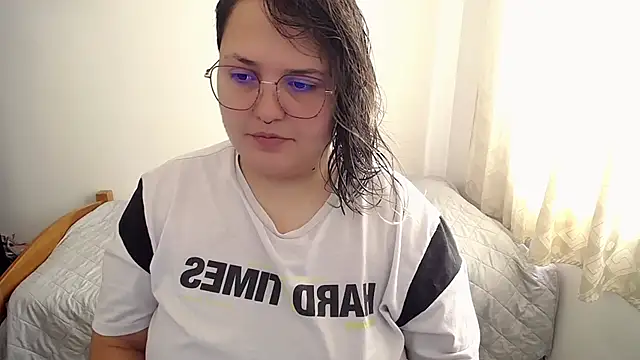 Snapshot of bl3ak_1 chatting on September 23, 2025, 7:39 pm bl3ak 1 online show from September 23, 2025, 7:39 pm