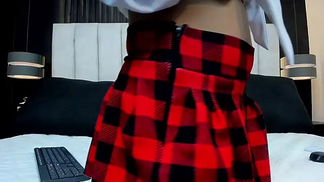 Matilda Liz online show from March 25, 2026, 1:17 pm