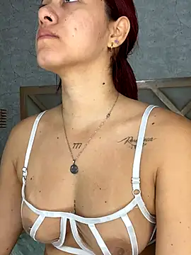 Sofy-Acevedo online show from October 28, 2025, 12:30 pm