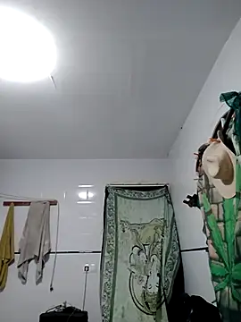 Zk1980 online show from December 2, 2025, 10:16 pm