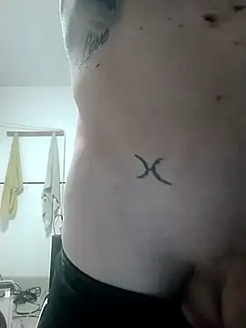 Zk1980 online show from December 3, 2025, 10:41 pm