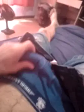 pauzaogrande1 online show from November 15, 2025, 2:35 pm