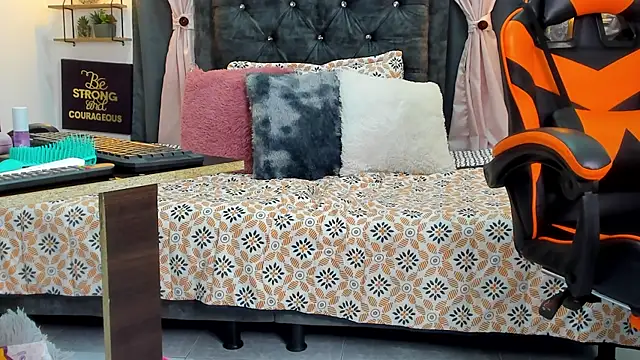 Snapshot of AustinCole01 chatting on November 3, 2025, 3:30 am AustinCole01 online show from November 3, 2025, 3:30 am