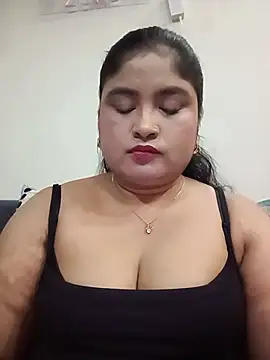 Snapshot of hornyriyanka chatting on June 6, 2026, 3:00 am hornyriyanka online show from June 6, 2026, 3:00 am