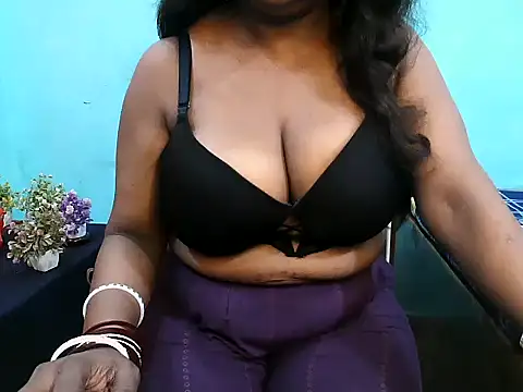 PREETI BABY online show from September 13, 2025, 6:02 am