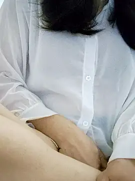 Maria2299 online show from April 20, 2026, 7:48 pm