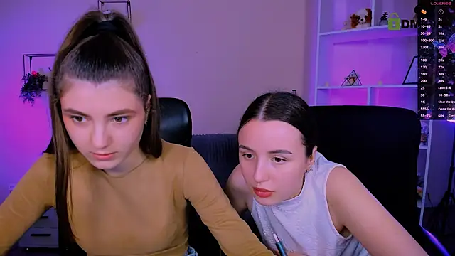 lissa night online show from November 18, 2025, 3:05 pm