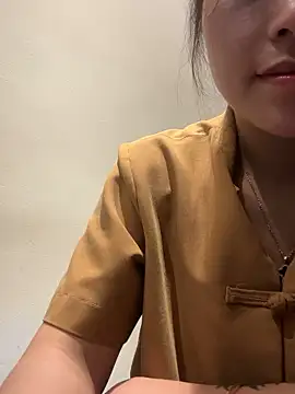 Bella 7777 online show from June 3, 2026, 2:33 pm