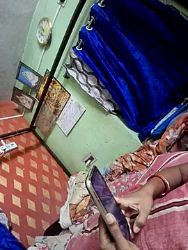 cutecouple1983 online show from November 30, 2025, 7:29 pm