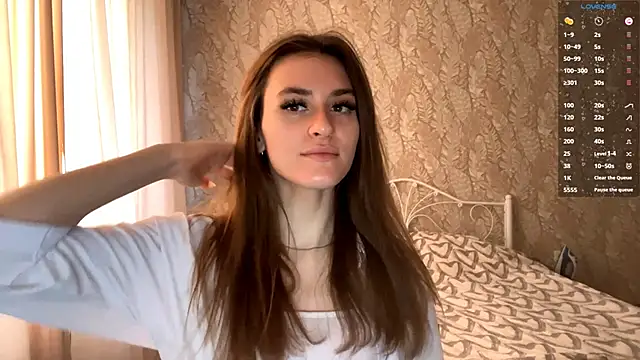 Snapshot of miainheat chatting on October 21, 2025, 9:54 am miainheat online show from October 21, 2025, 9:54 am