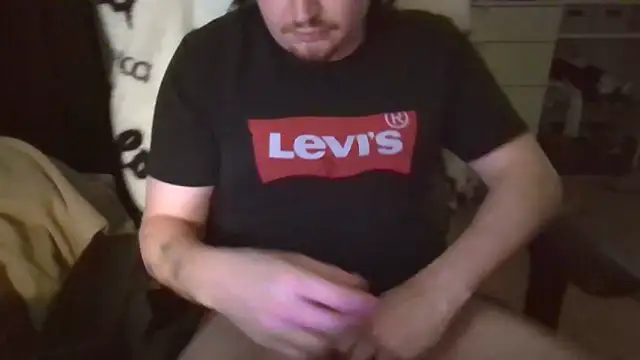 momo1990x online show from November 14, 2025, 1:43 pm