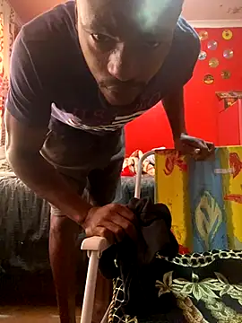 BaggyDirt online show from November 23, 2025, 7:08 am