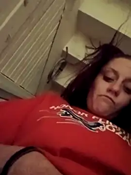 SweetnessSugar online show from November 17, 2025, 10:10 am