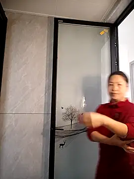 chengcheng12 online show from December 3, 2025, 12:40 am