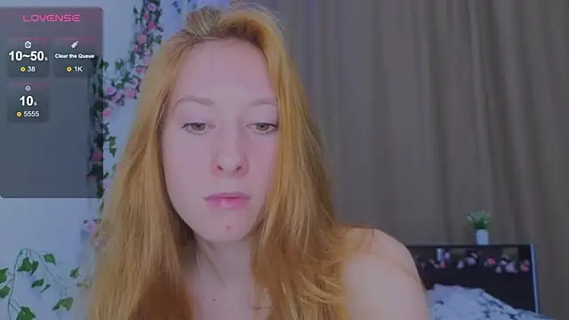 Candy Flosse online show from September 22, 2025, 8:38 am