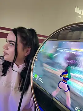 Shellybttn online show from September 13, 2025, 2:00 am