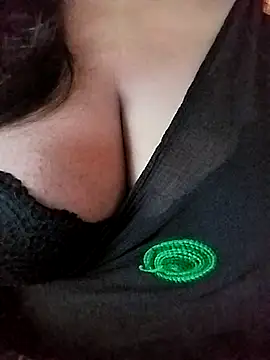 Ponds beauty online show from October 6, 2025, 1:47 am