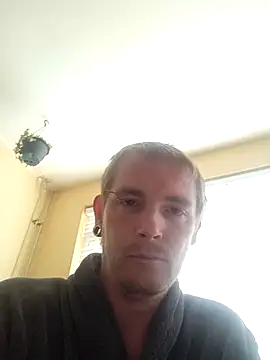 piercingpik online show from October 12, 2025, 11:20 am