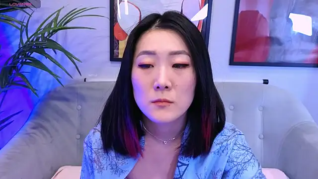 AikoYamada online show from January 13, 2026, 6:08 am