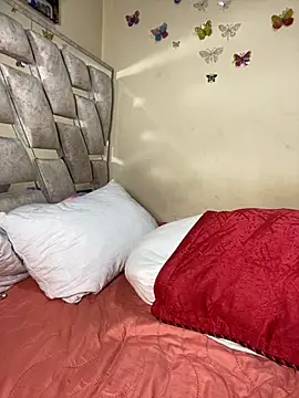 Vliacoooper2 online show from October 21, 2025, 6:03 am