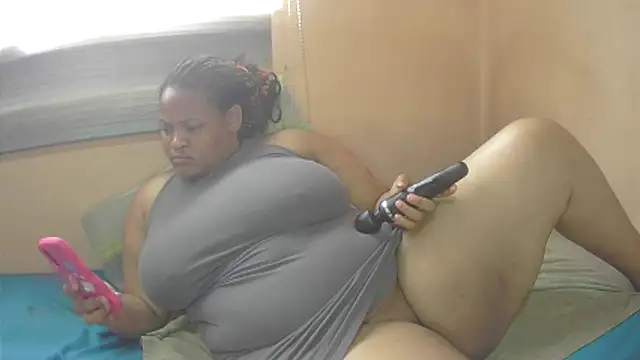 BigSexyEbony online show from October 25, 2025, 10:34 am